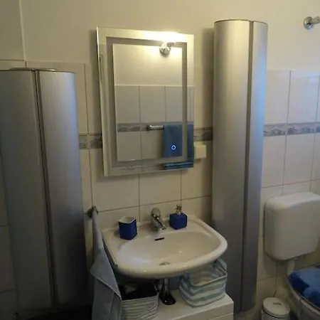 Apartamento Mona *