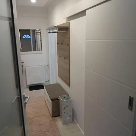 Mona Apartamento